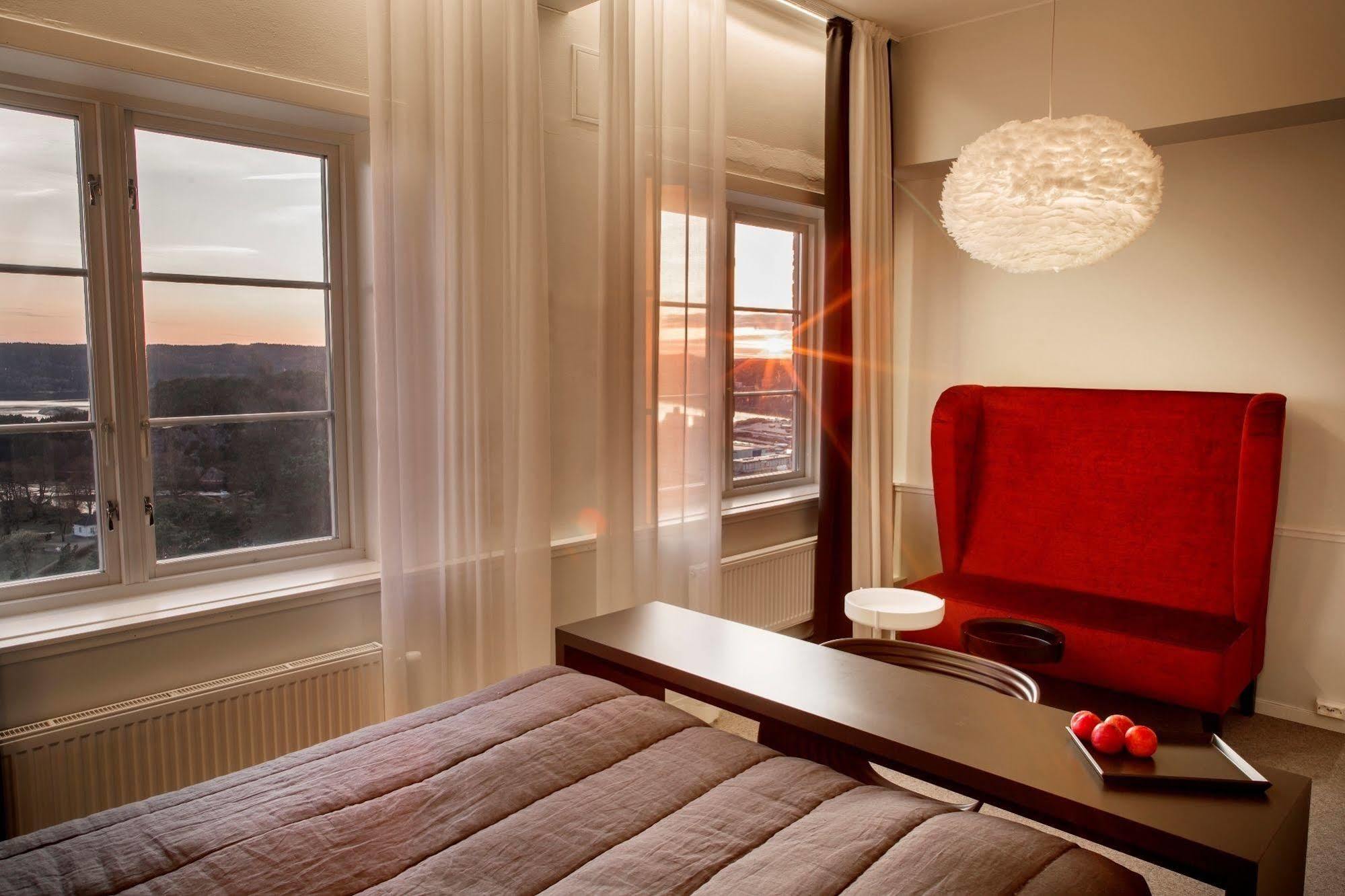 Fredriksten Hotel 4*